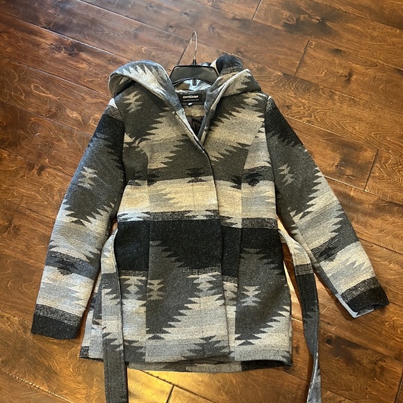 Fall Jacket - Picture 3 of 6